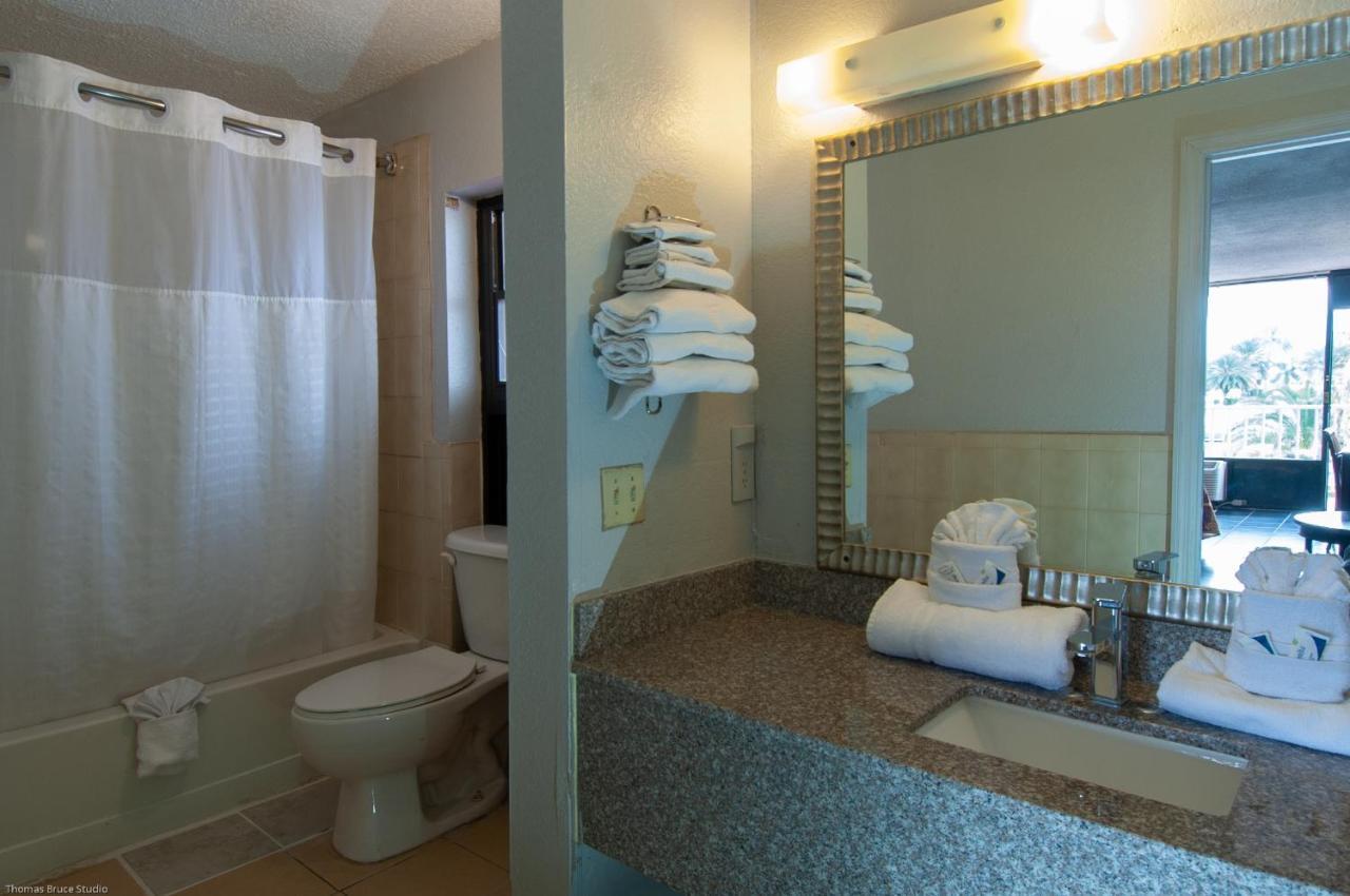 Express Inn & Suites - 5 Miles From St Petersburg Clearwater Airport المظهر الخارجي الصورة